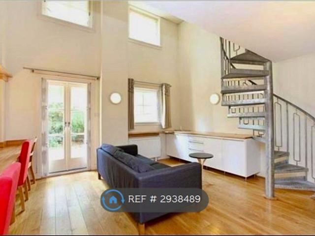 Apartment for rent in Barnsbury, Greater London