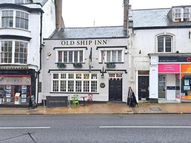 House for sale in Dorchester, Dorset