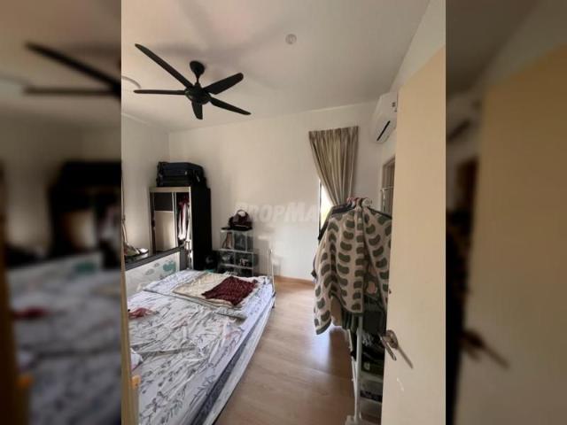 Apartment for rent in Tanjong Sepat, Selangor