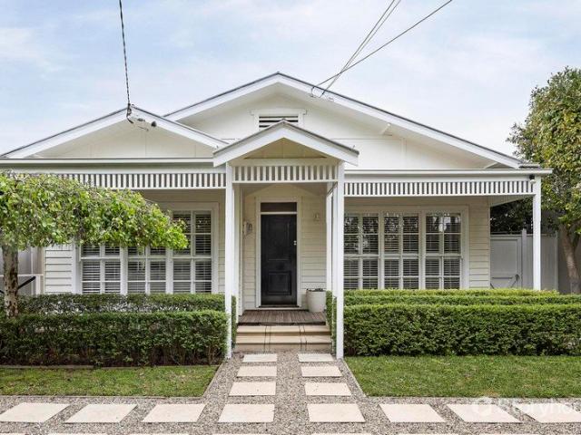 House for sale in Caulfield South, Melbourne