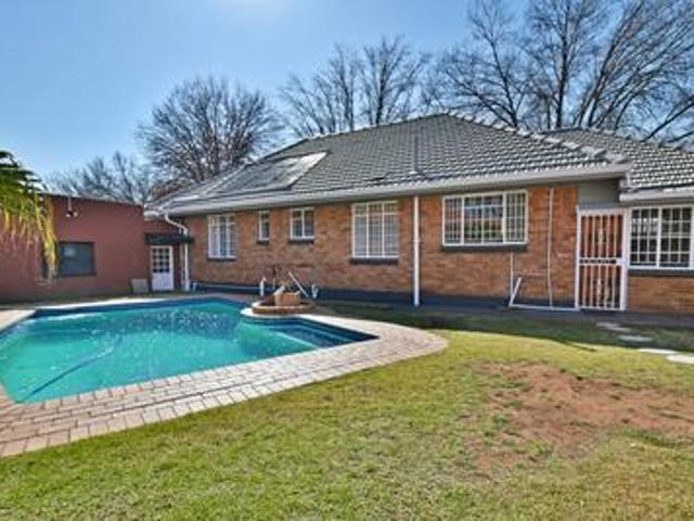 House for sale in Vosloorus, Gauteng
