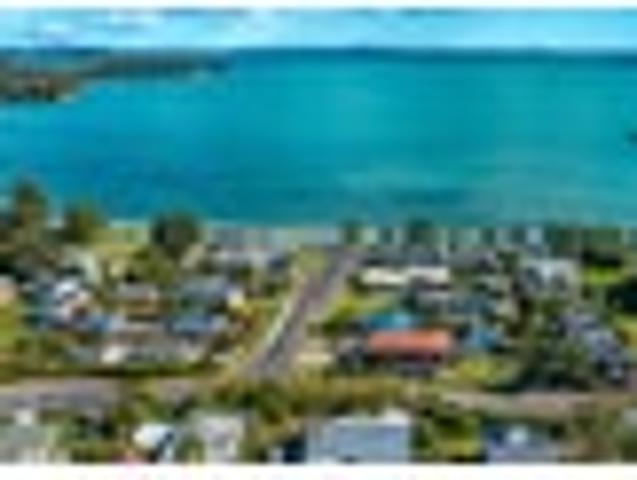 House for sale in Surfdale, Waiheke