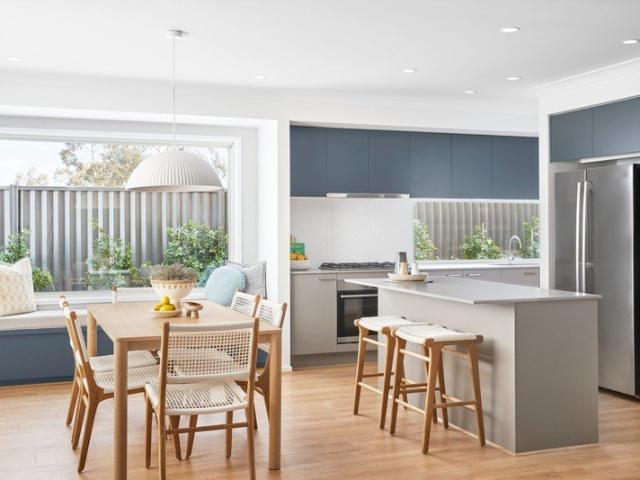Cottage for sale in Churchill, Victoria