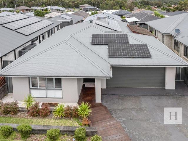 House for sale in Blue Haven, New South Wales