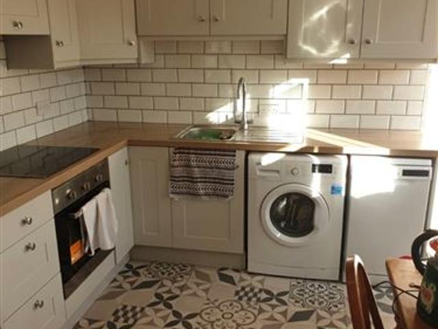 Terraced House to rent in Bluebell, North Tipperary