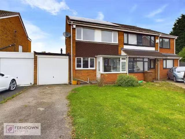 House for sale in Marston Green, Marston Green