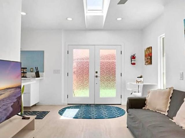 Room for rent in Lancaster, Los Angeles County