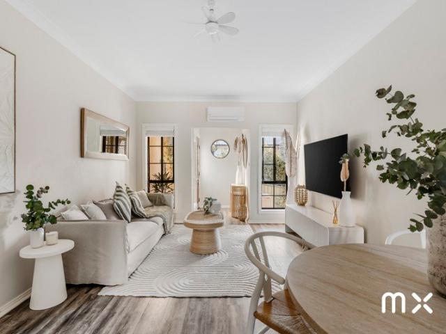 Townhouse for sale in Wollongong West, New South Wales