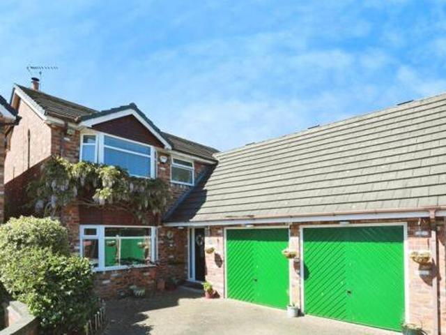 House for sale in Sandbach Heath, Sandbach