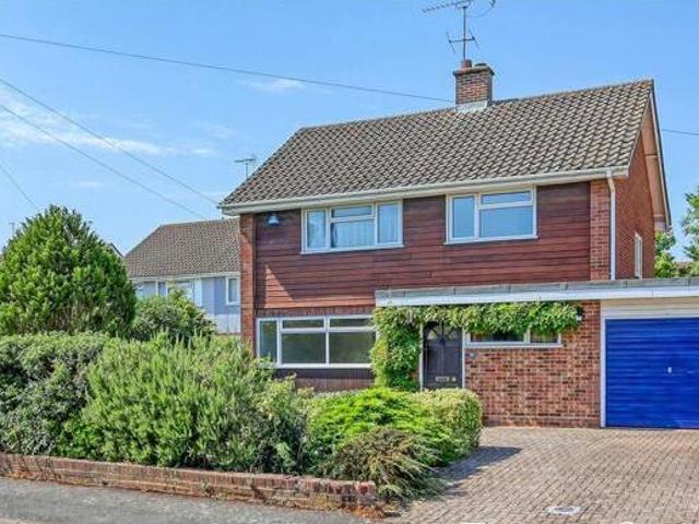 House for sale in Ingatestone and Fryerning, Navestock Side