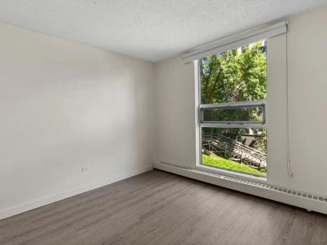 Apartment for rent in Wedgewood, Alberta
