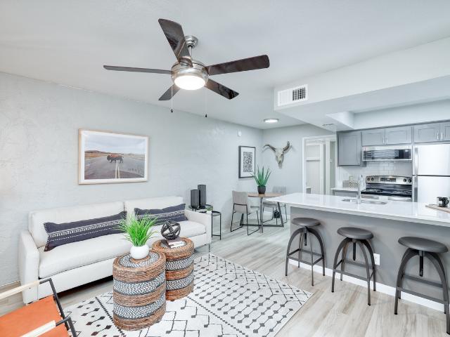 Apartment for rent in Camelback East, Phoenix