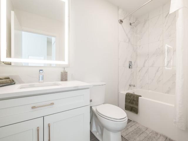 Apartment for rent in Mulhurst Bay, Ontario