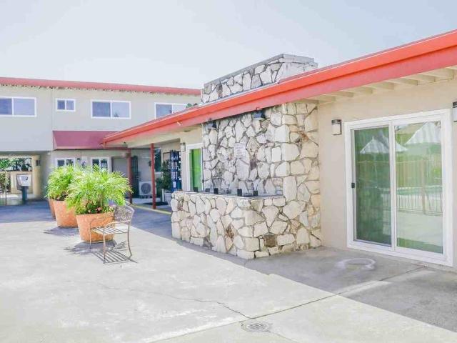 Apartment for rent in California