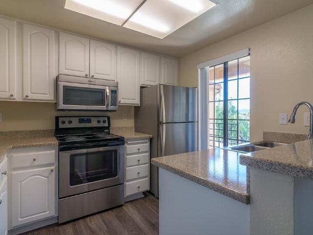Apartment for rent in Laguna Niguel, California