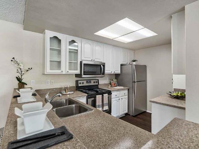 Apartment for rent in Laguna Niguel, California