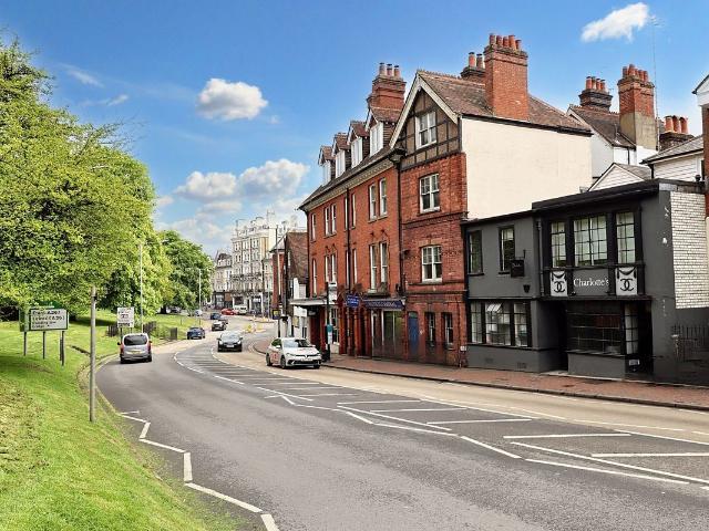 Studio for rent in Royal Tunbridge Wells, Tunbridge Wells