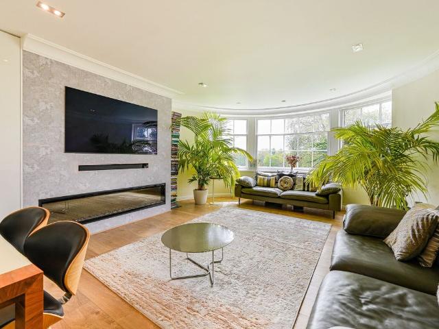 Apartment for rent in London Borough of Lewisham, Blackheath