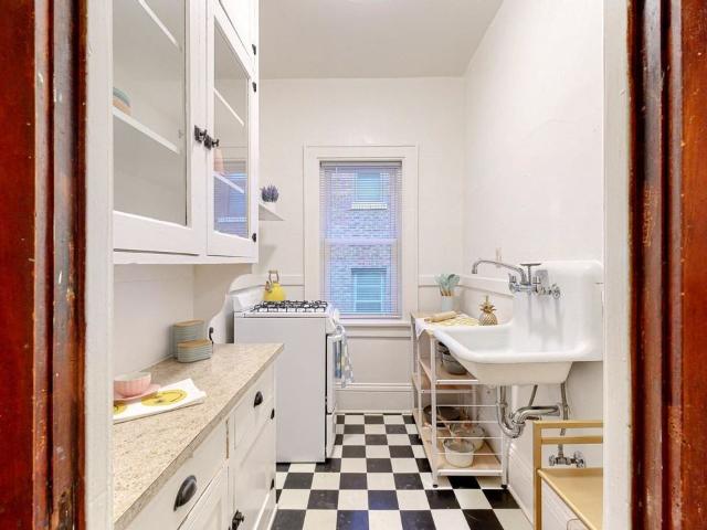 Apartment for rent in Hennepin, Minnesota