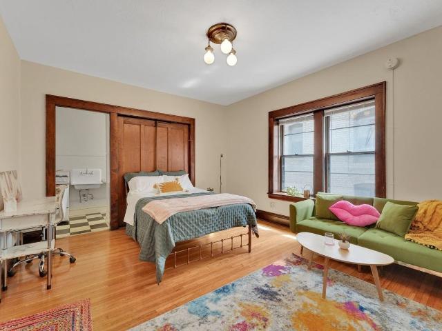Apartment for rent in Hennepin, Minnesota