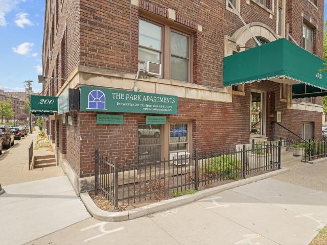 Apartment for rent in Hennepin, Minnesota
