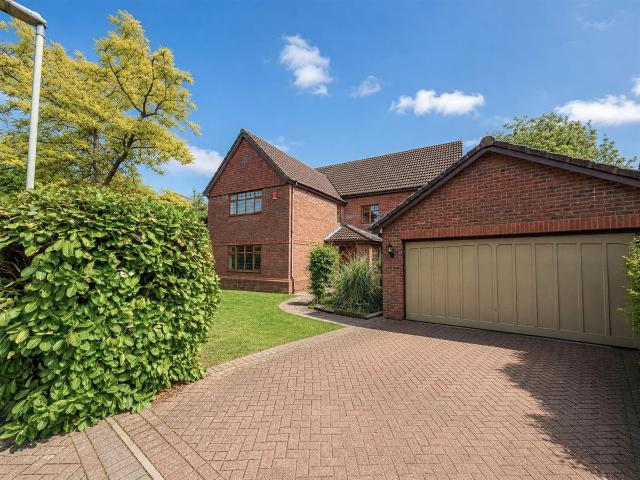 House for rent in Golden Valley, Gloucestershire