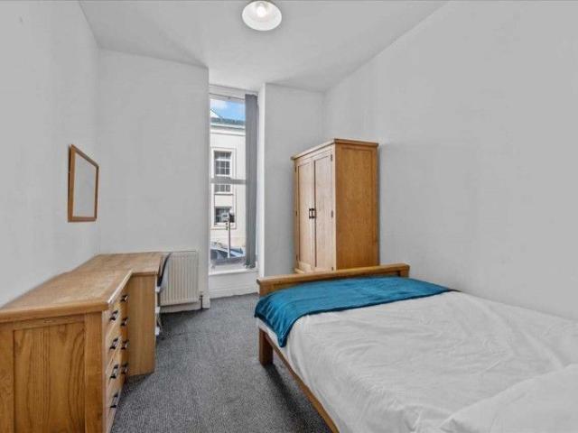 Apartment for rent in Mount Wise
