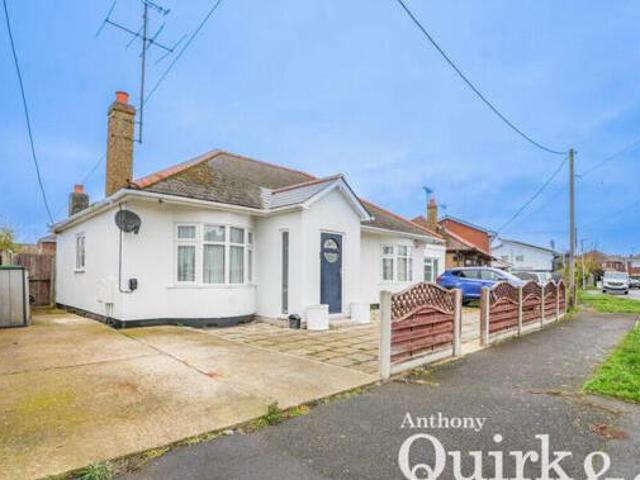 House for sale in Canvey Island