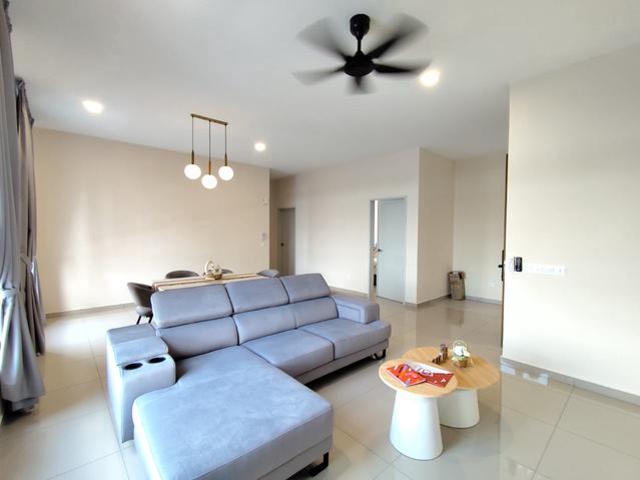 Townhouse for rent in Petaling, Alam Impian