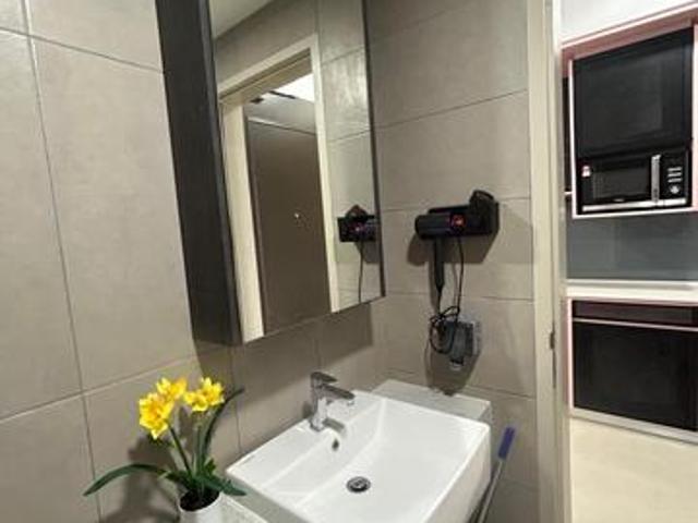 Serviced Residence for sale in Petaling, Damansara Damai