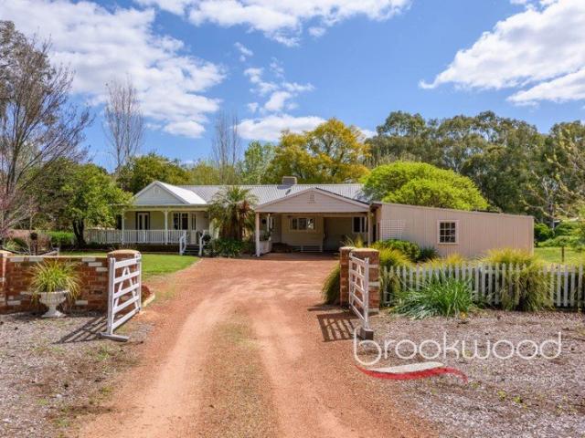 House for sale in Mount Helena, Western Australia