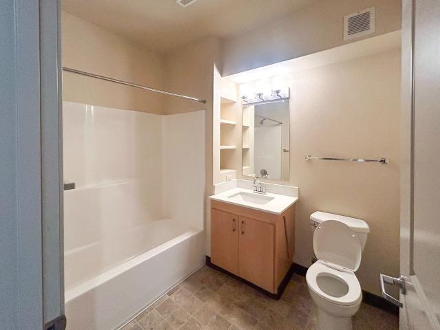 Apartment for rent in College Hill, Eugene