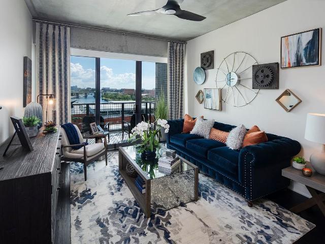 Apartment for rent in Mathews Place, Tampa