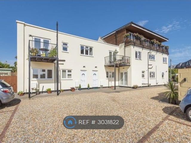 Apartment for rent in Aldwick, Arun