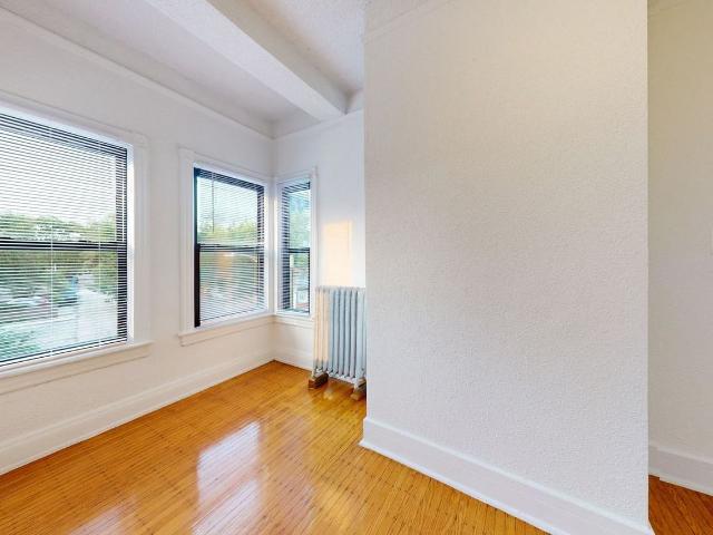 Apartment for rent in Chicago Park, Illinois