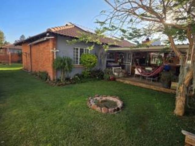 Townhouse for sale in Pretoria, City of Tshwane Metropolitan Municipality