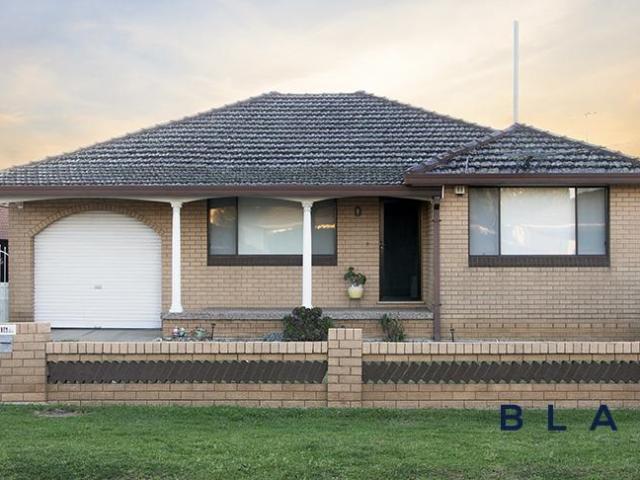 House for sale in Smithfield, New South Wales