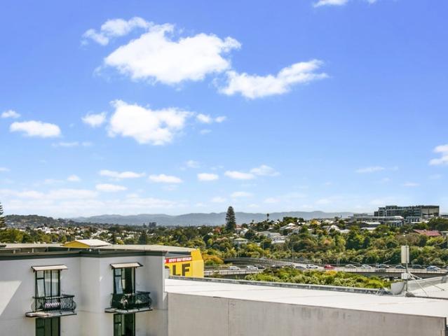 Apartment for sale in Eden Terrace
