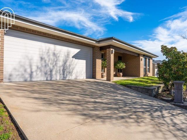 House for sale in Wodonga, Victoria