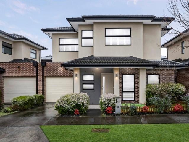Townhouse for sale in Camerons Creek, Victoria