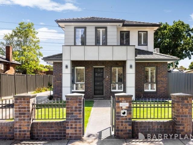 Townhouse for sale in Glenroy, Melbourne