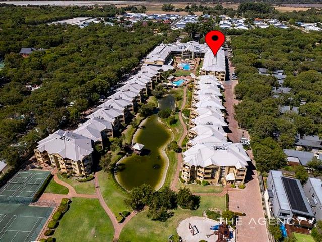 Apartment for sale in Broadwater, Western Australia