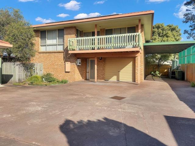 House for sale in Lakes Entrance, Victoria