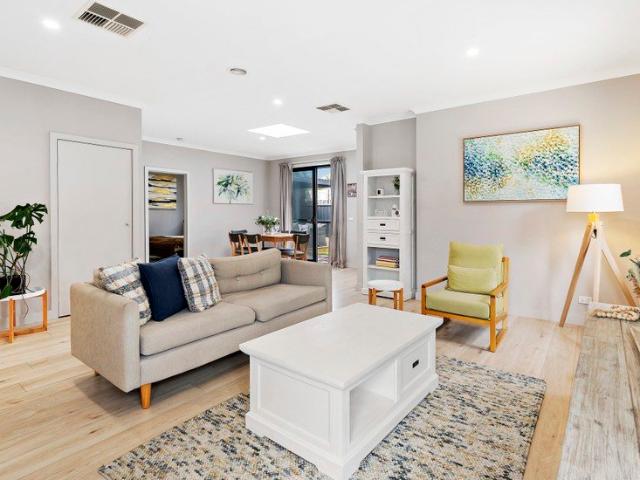 Townhouse for sale in Camerons Creek, Victoria