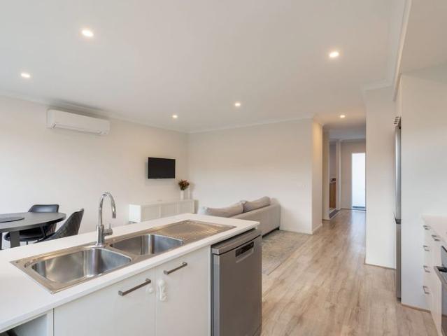 Townhouse for rent in Camerons Creek, Victoria