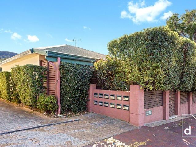 Villa for sale in Wollongong West, New South Wales