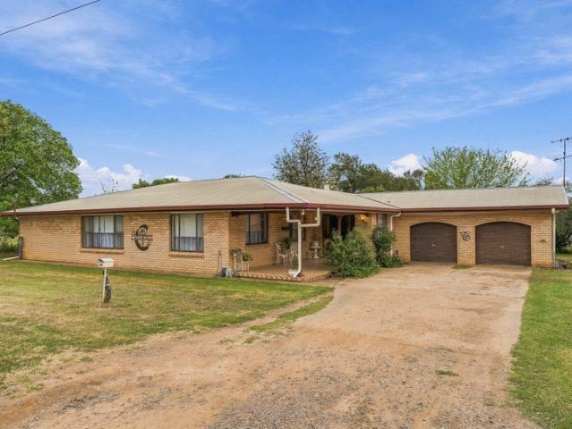 House for sale in Dubbo Regional Council, New South Wales