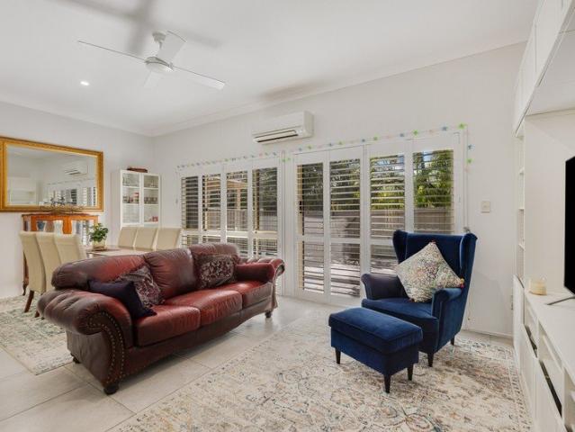 Townhouse for sale in Banora Point, New South Wales