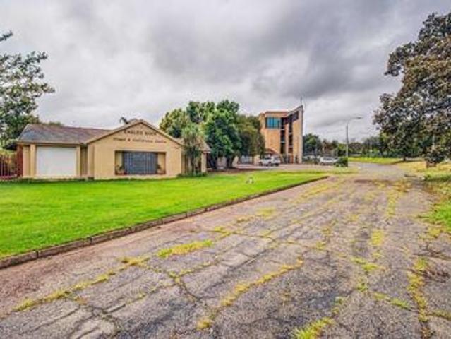 Commercial for sale in Ekurhuleni, Gauteng