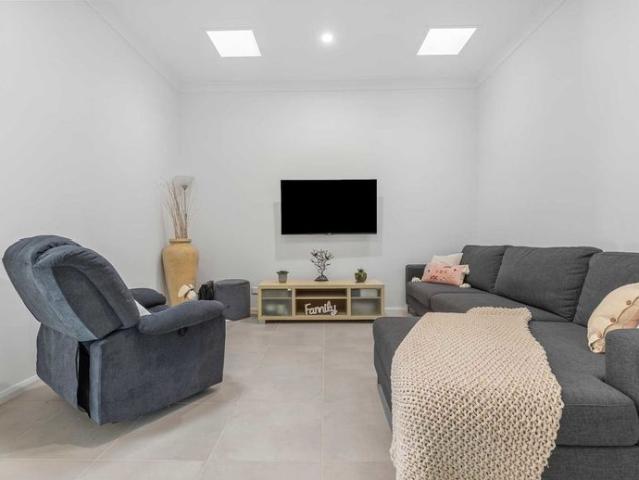 House for rent in Mollymook, New South Wales